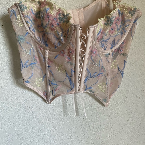 Out From Under Flora Embroidered Bustier Corset Coquette Top in Peach Floral L - Picture 2 of 9